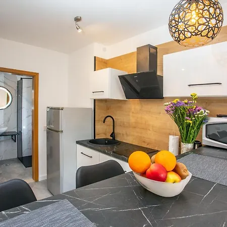 Apartments Nedo Dalmatia Omis Exterior photo